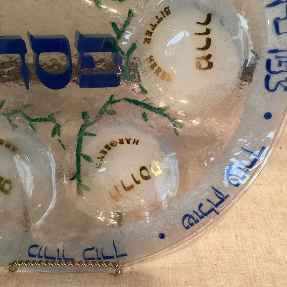 Handcrafted Elegant Glass Seder Plate w/Blue & Gold handpainted symbols, 1980’s - Picture 4 of 7